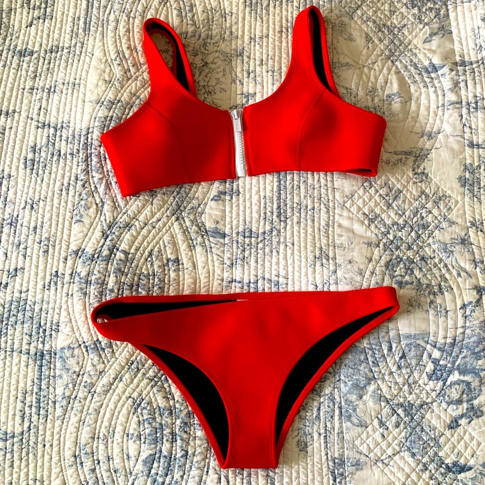 New original HOAKA SWIMWEAR red bikini